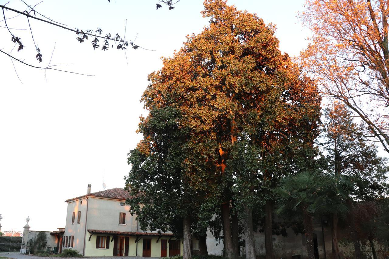 Le Magnolie Agriturismo Verolanuova Exterior photo